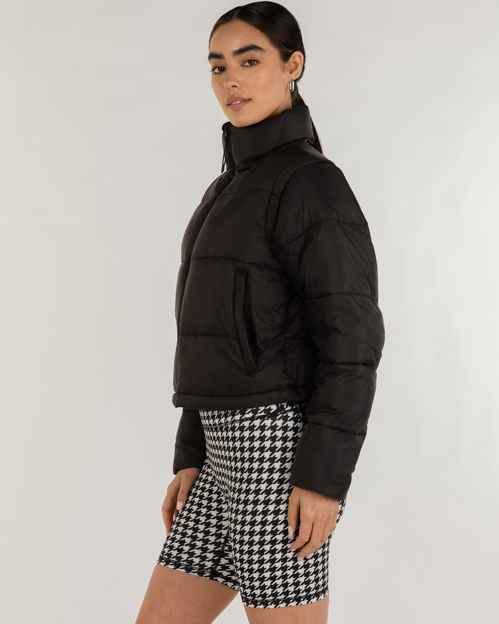 On the Go Puffer Convertible Jacket Vest